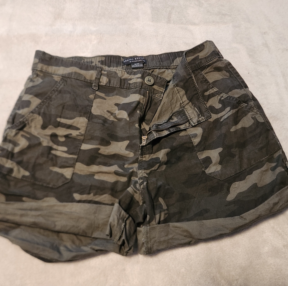 Sanctuary Camo Cargo Shorts